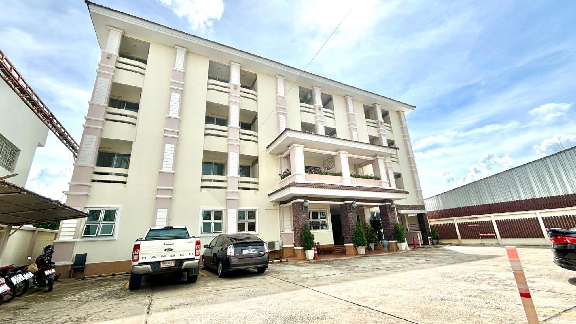 Fortune Surin Hotel Exteriör bild