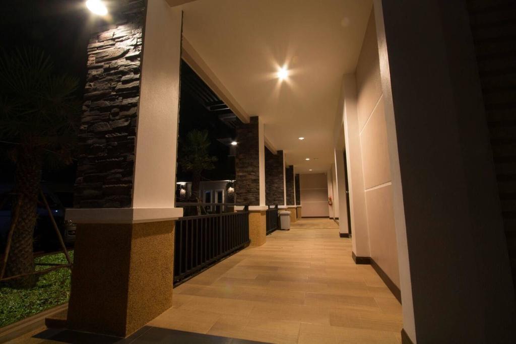 Fortune Surin Hotel Exteriör bild